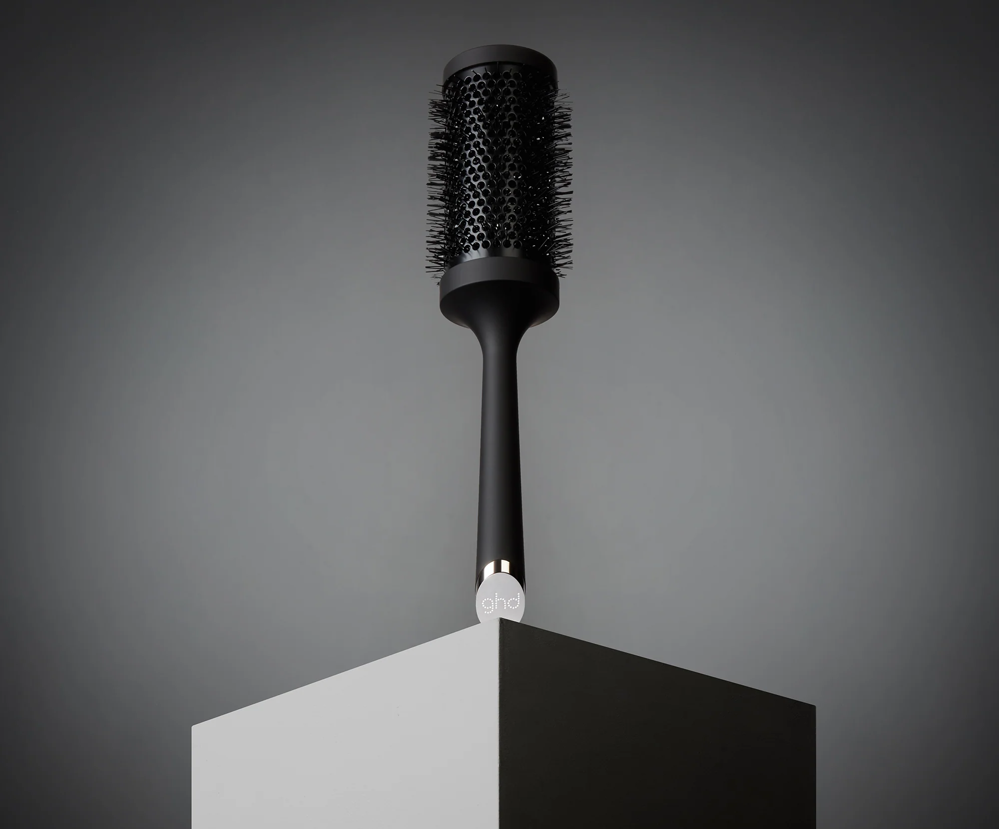 ghd Barrel Brush - The Blow Dryer (Size 4) - Image 3